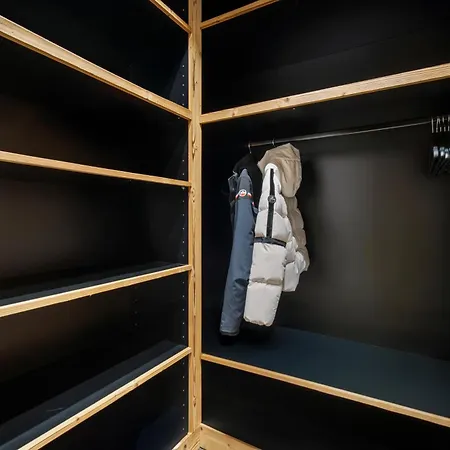 Luxury Black Mountain - 4br, Sleeps 10, Fireplace, Mountain Views & Garden - *