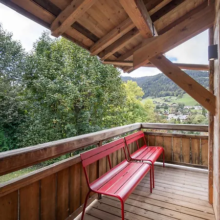 Luxury Black Mountain - 4br, Sleeps 10, Fireplace, Mountain Views & Garden - Chalet Megève