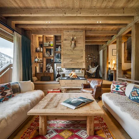 Luxury Black Mountain - 4br, Sleeps 10, Fireplace, Mountain Views & Garden - *