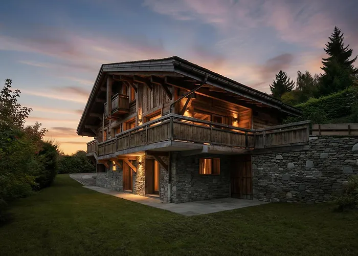 Luxury Black Mountain - 4br, Sleeps 10, Fireplace, Mountain Views & Garden - *